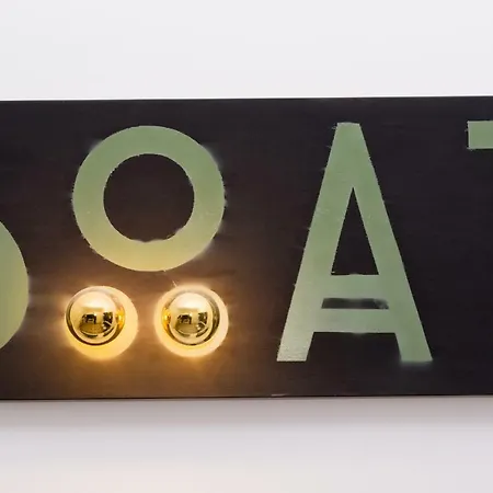 Apartment Boat Design