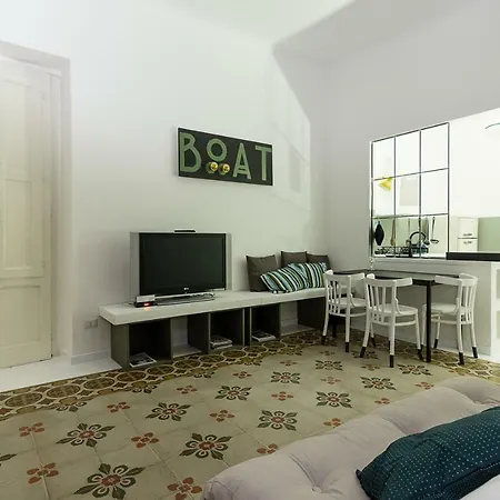 Apartment Boat Design *